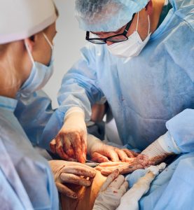 arthroscopy-vs-open-surgery